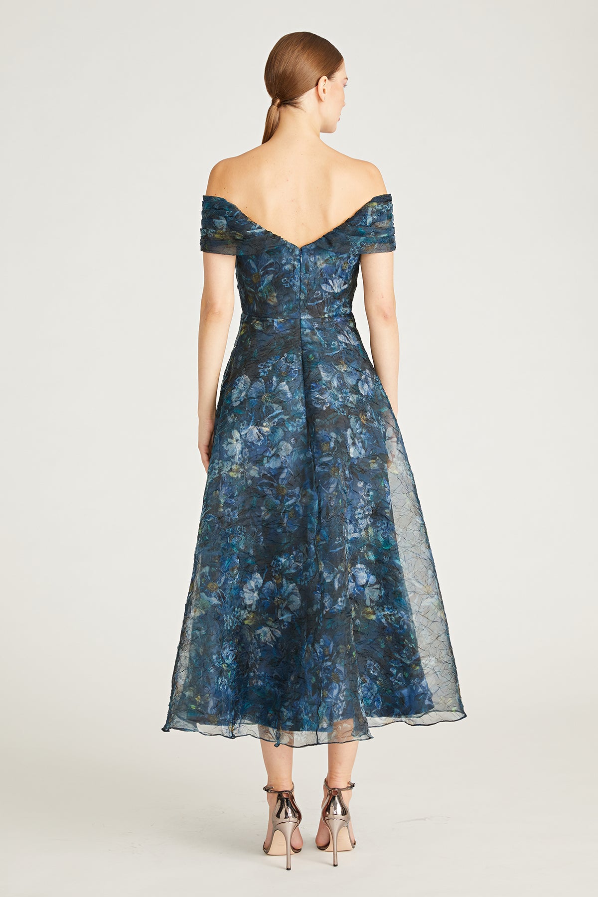 off-the-shoulder midi dress Auden Off Shoulder Midi Dress – THEIA