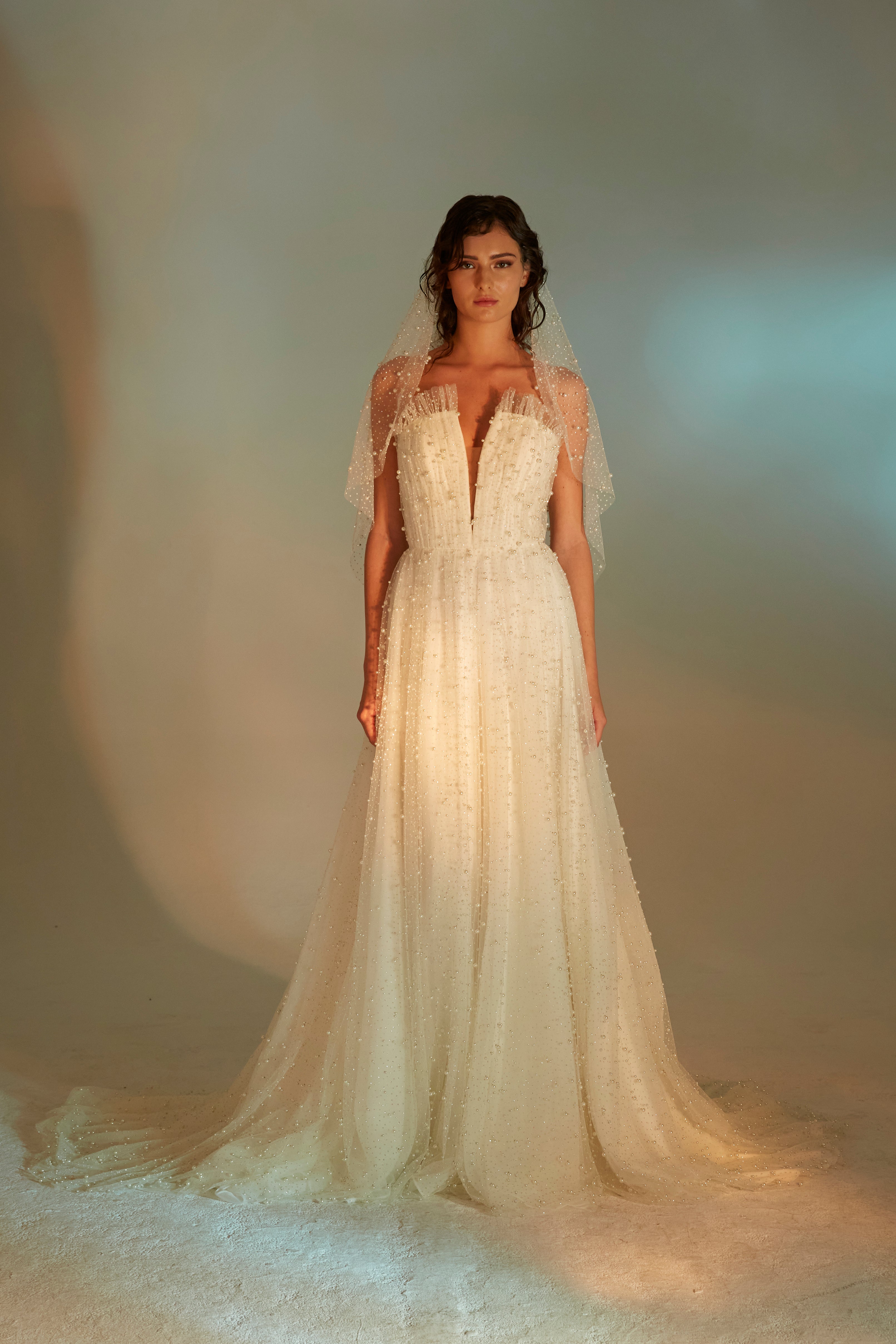 Glimmer and Pearl embellished fingertip veil