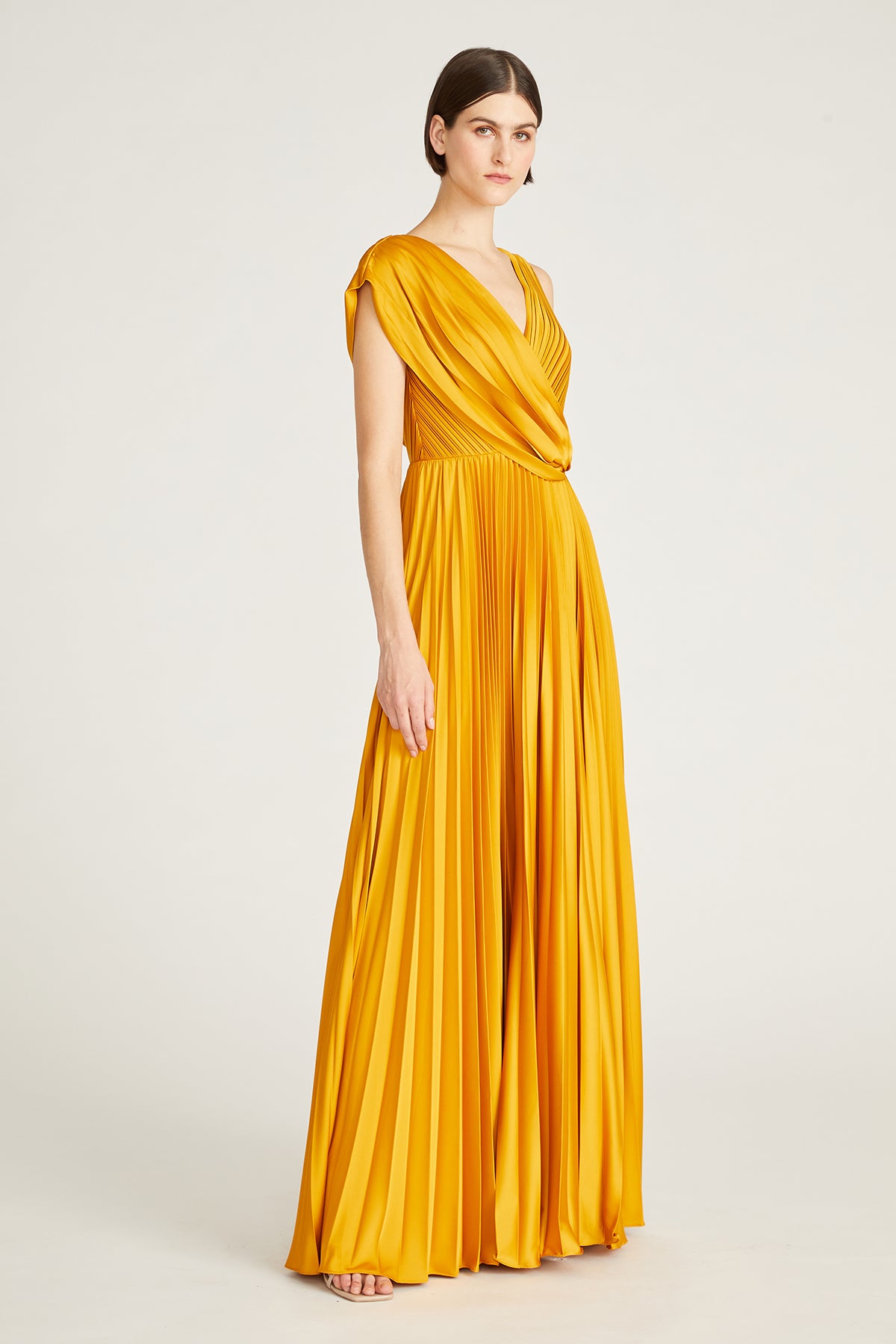 Pleated 2024 satin gown