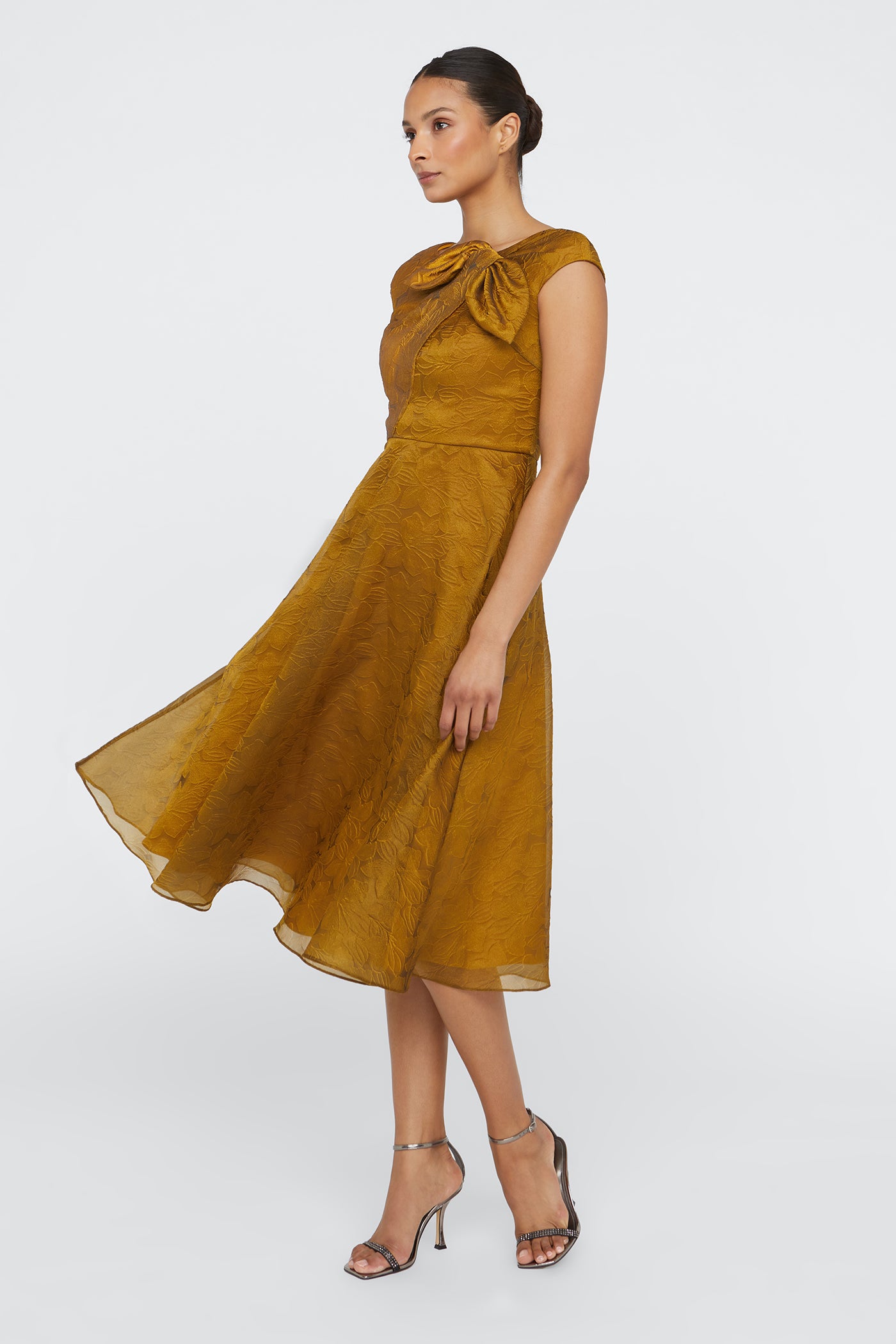 Helen Tie Neck Cocktail Dress 12 / Gold Nectar Helen Tie Neck Cocktail Dress 12 / Gold Nectar