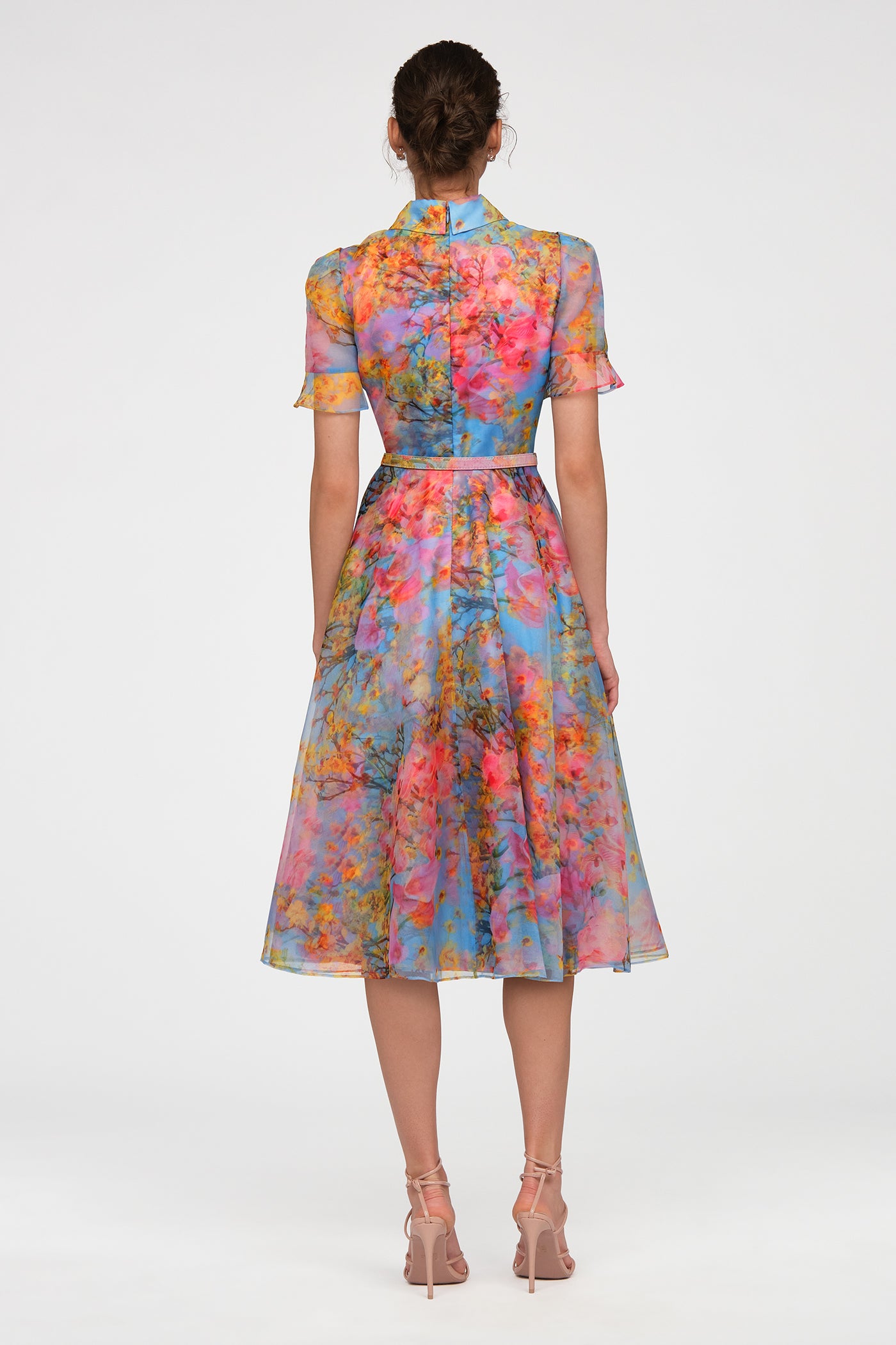 organza tea length dress Midi Organza Wedding Dress Filici With Open Back Made to Order / Off-white / 0 US (32 EU)