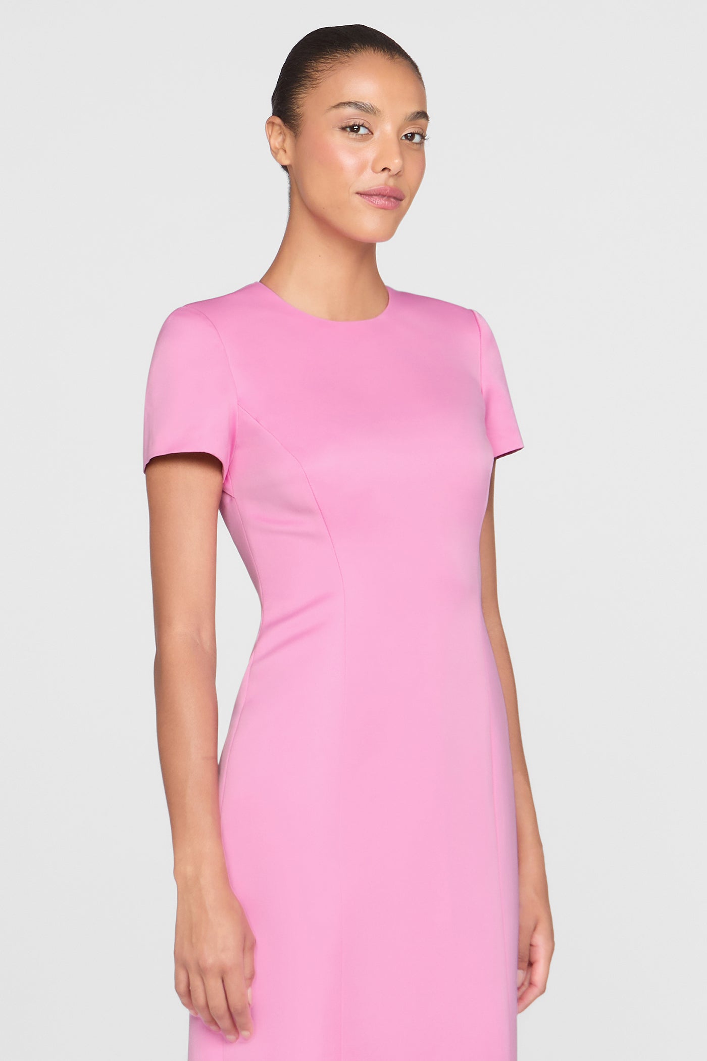Kyne Column Gown