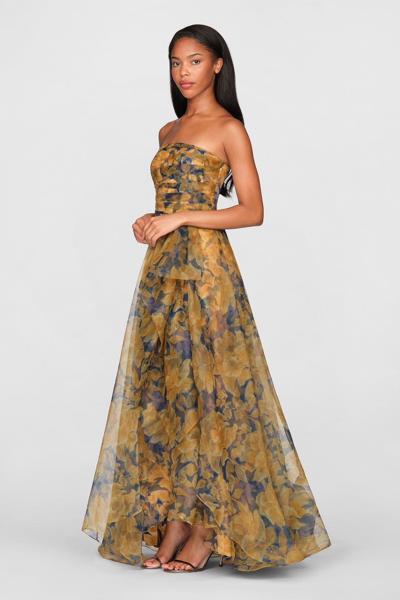 Fahreta Strapless Gown