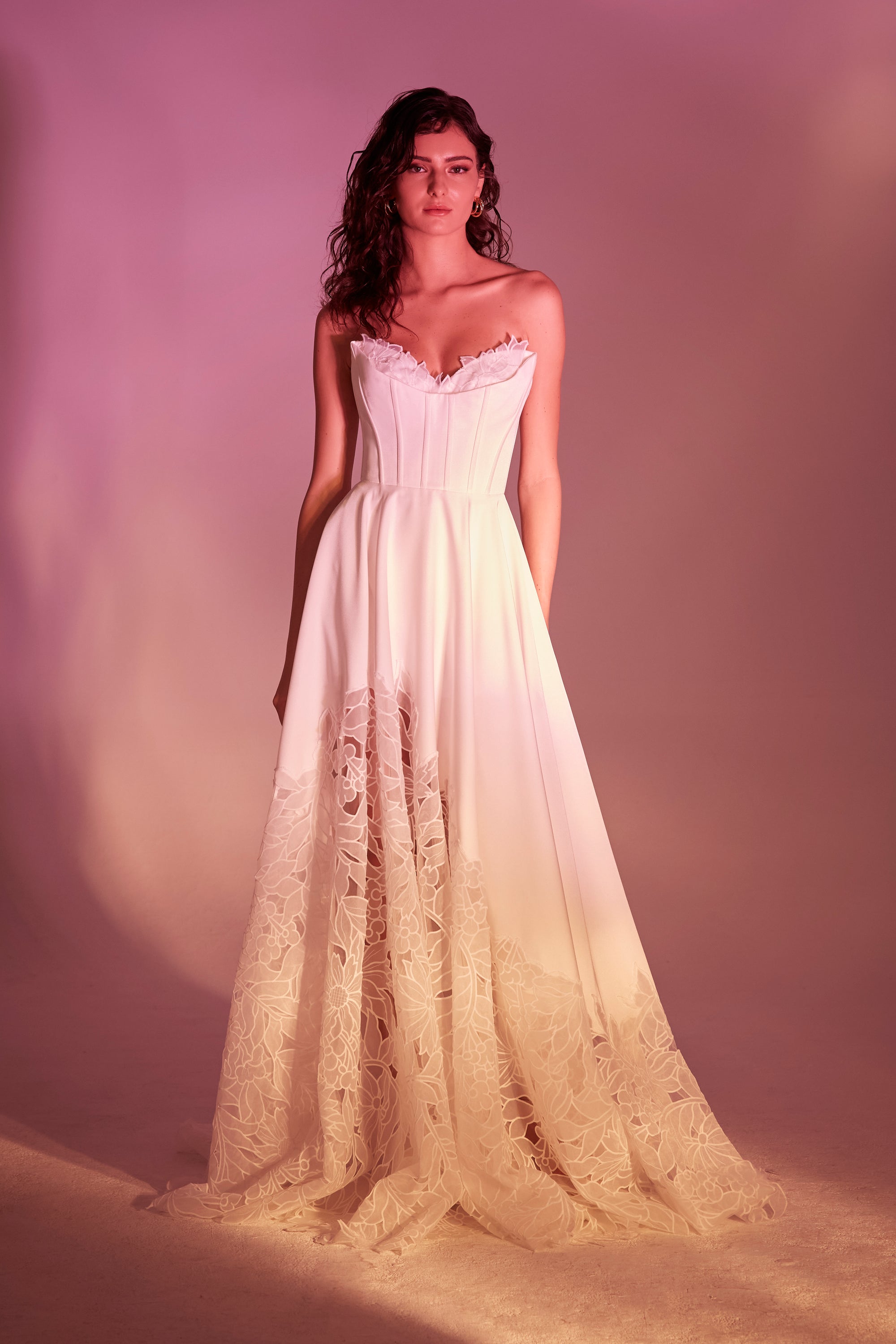 Theia White Autumn 2024